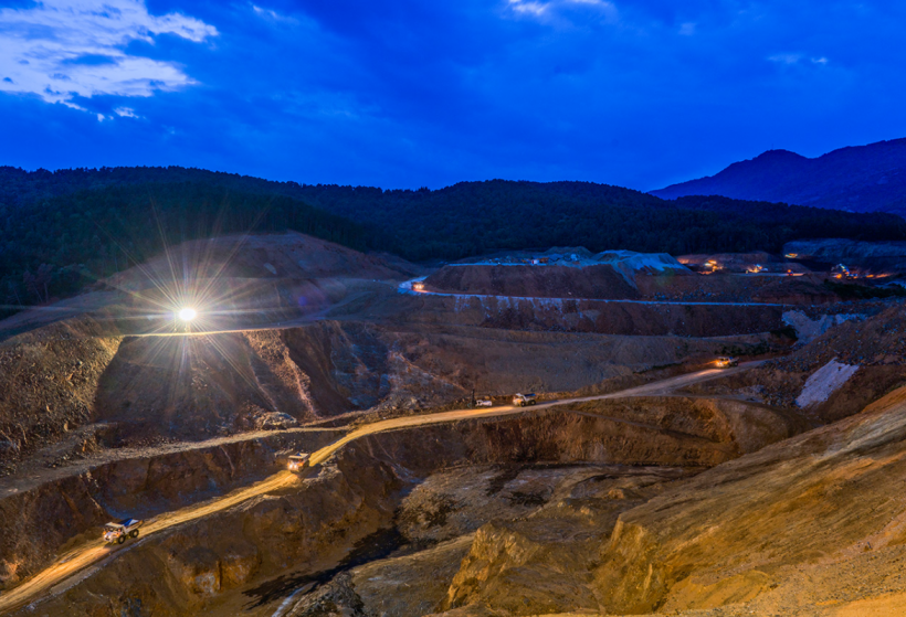 Μελέτη, εγκατάσταση Κλειστού Κυκλώματος Τηλεόρασης CCTV, Σύστημα Συναγερμού, Θερμομεγάφωνα IP και Ασύρματη Ζεύξη κτιρίων