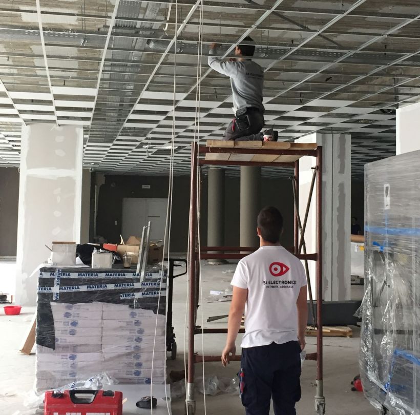 Μελέτη, εγκατάσταση Κλειστού Κυκλώματος Τηλεόρασης CCTV, Σύστημα Συναγερμού, Πυρανίχνευσης και Access Control