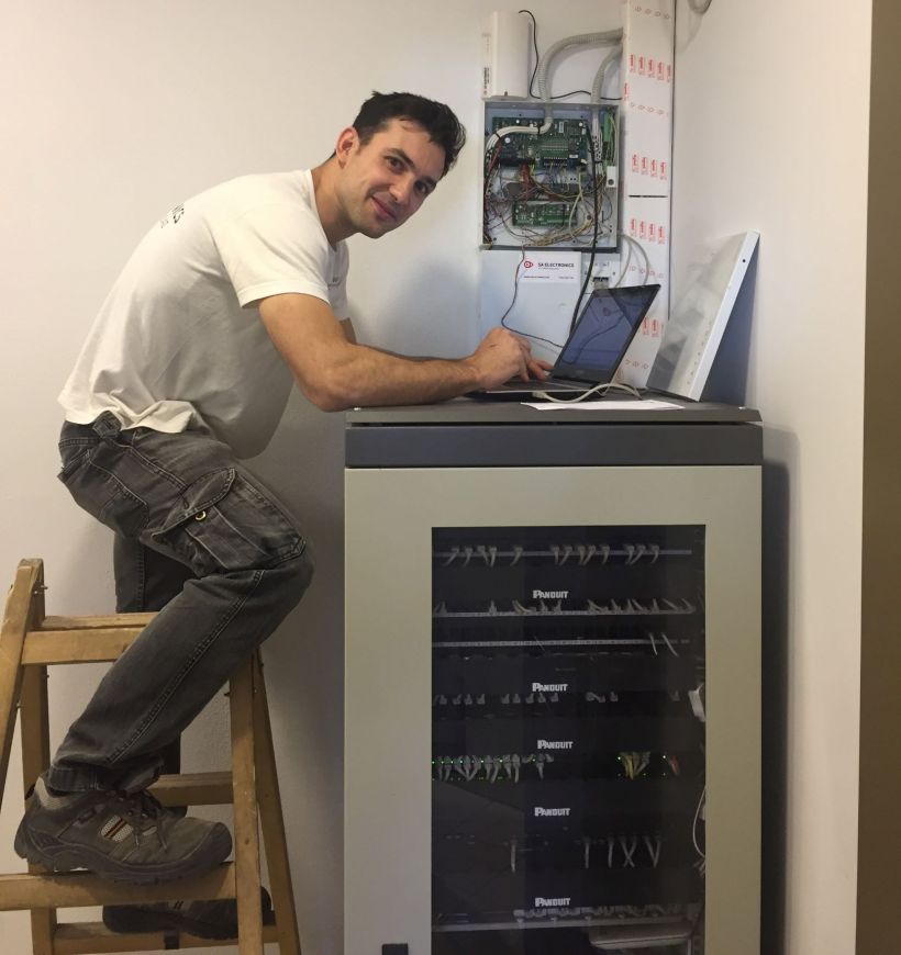 Μελέτη, εγκατάσταση Κλειστού Κυκλώματος Τηλεόρασης CCTV, Σύστημα Συναγερμού, Πυρανίχνευσης και Access Control